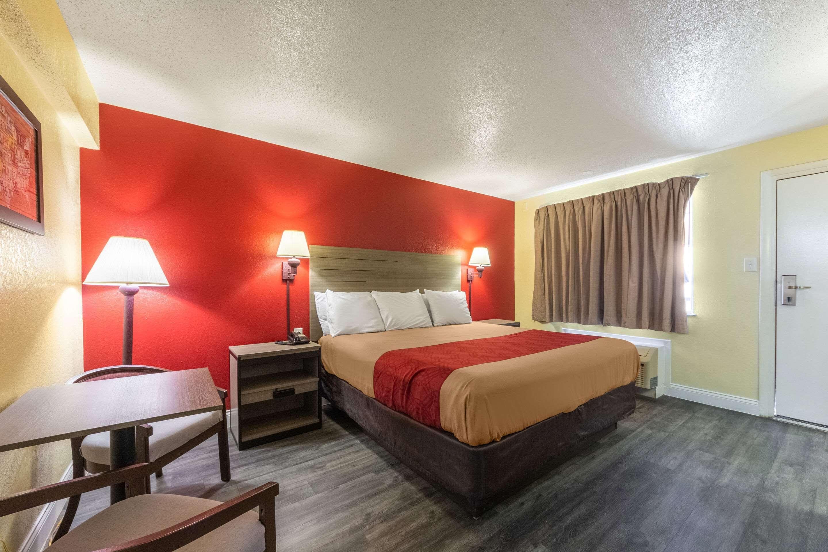 Econo Lodge San Marcos University Area מראה חיצוני תמונה