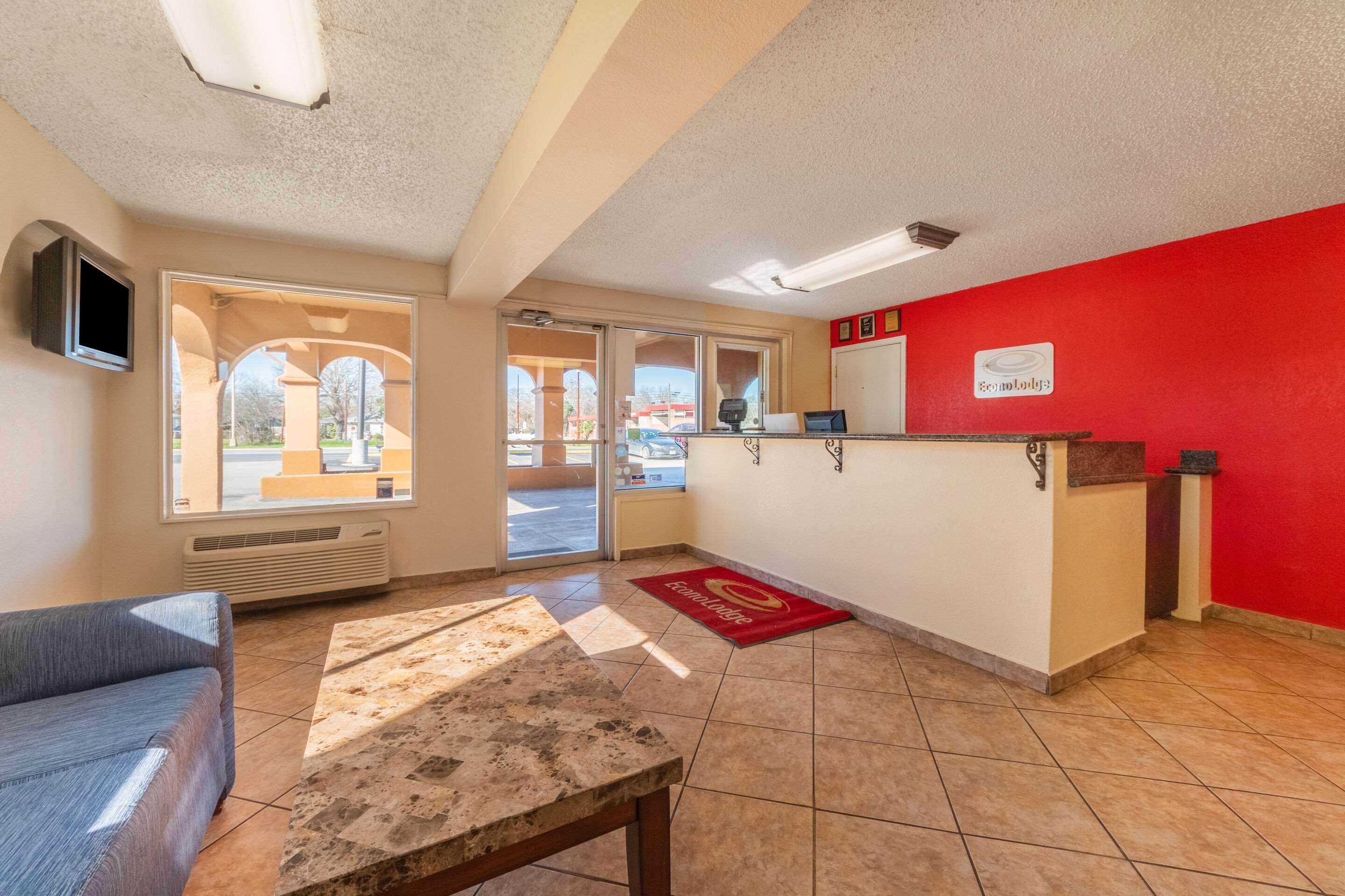 Econo Lodge San Marcos University Area מראה חיצוני תמונה